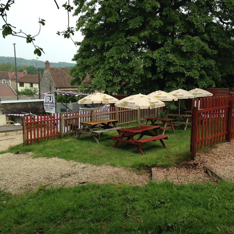 The Crown Inn Keynsham Extérieur photo
