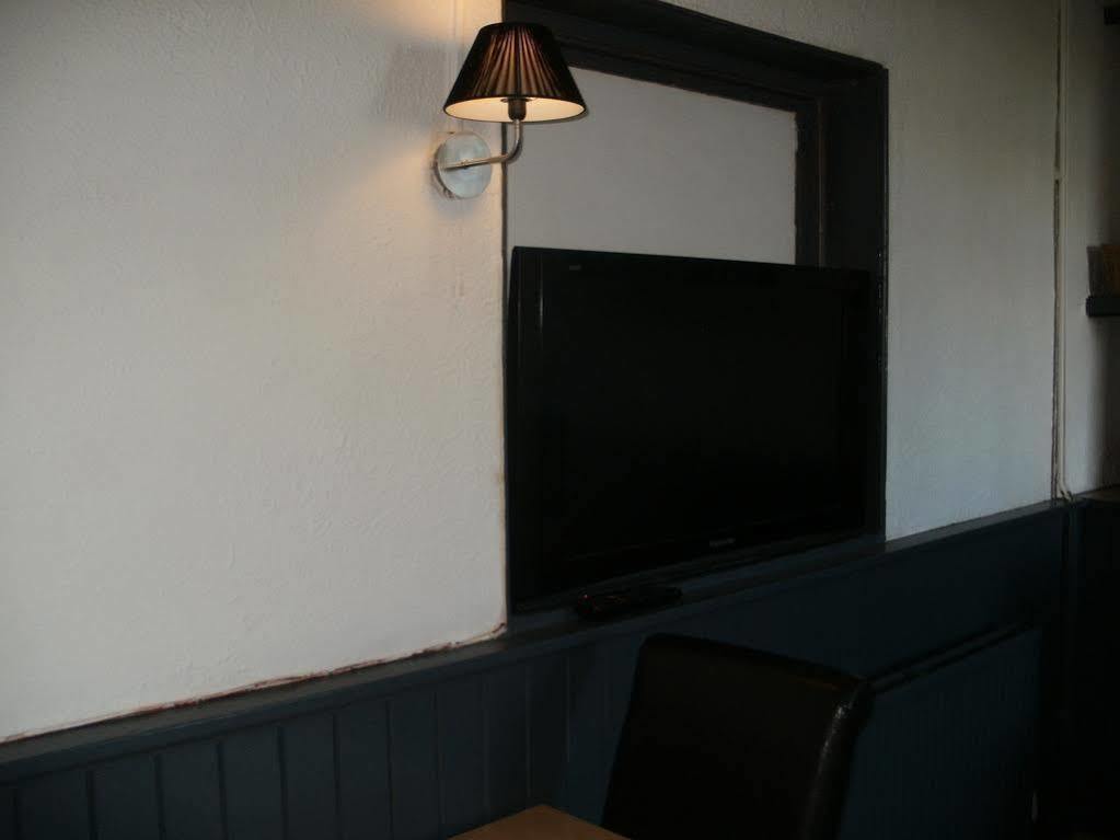 The Crown Inn Keynsham Extérieur photo