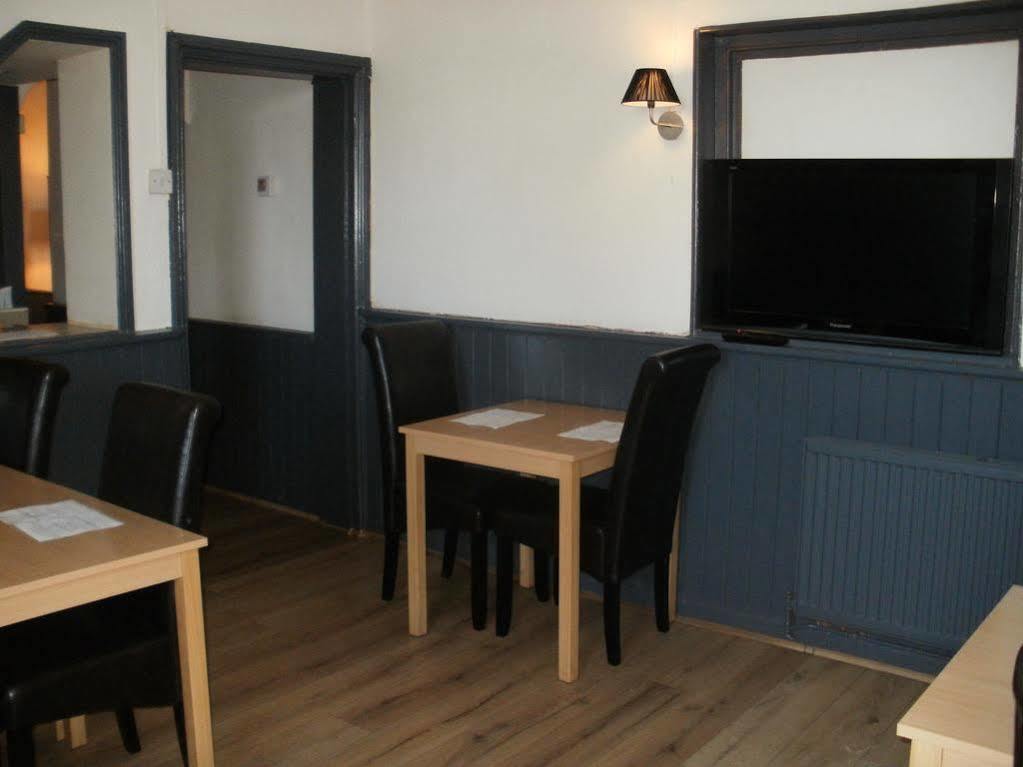 The Crown Inn Keynsham Extérieur photo